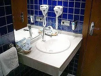 Hg Gaona Hotel Peligros